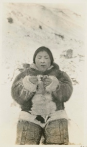 Image of Ah-l-na-gee-to  (Arnakittoq)